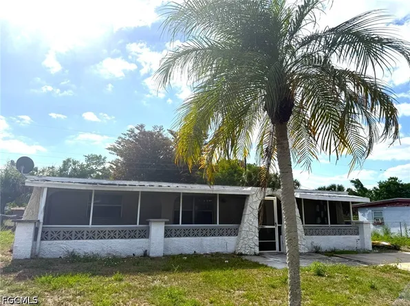 1522 Brookhill Dr, Fort Myers, FL 33916