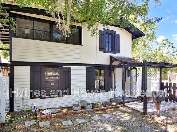 2nd image of 658 Avenue B NW