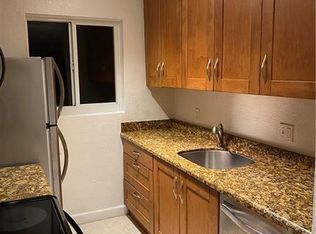 2643 NE 8th Ave APT 13, Fort Lauderdale, FL 33334