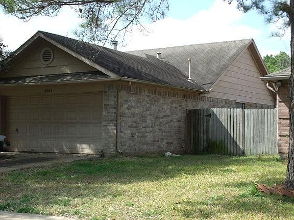 2nd image of 9011 Weyburn Grove Dr