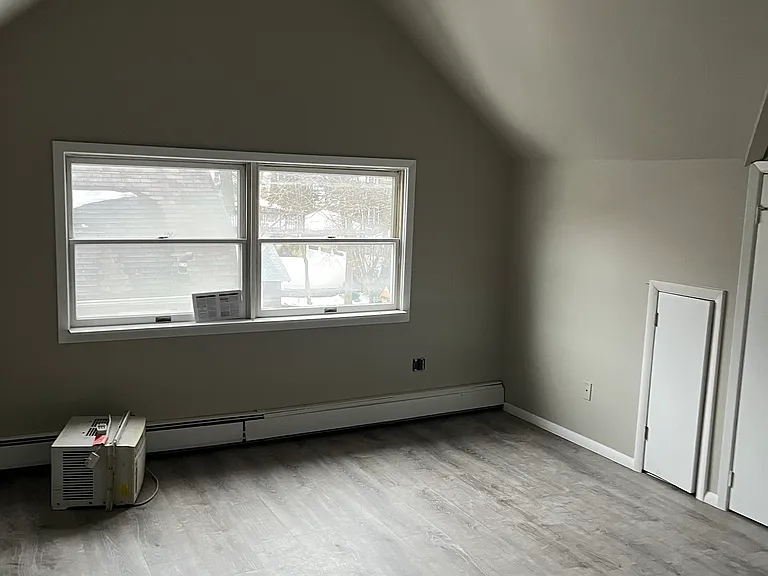354 Hoyt Ave #2 — Photo 9