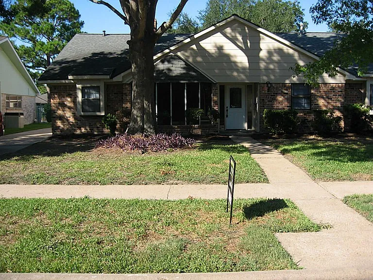15523 Bowsprit Ln — Photo 2