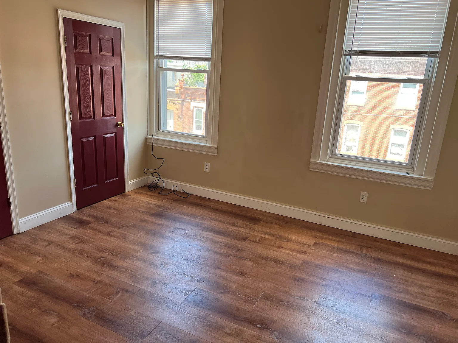 2 bed, 738 sqft, $1,000 — Photo 2