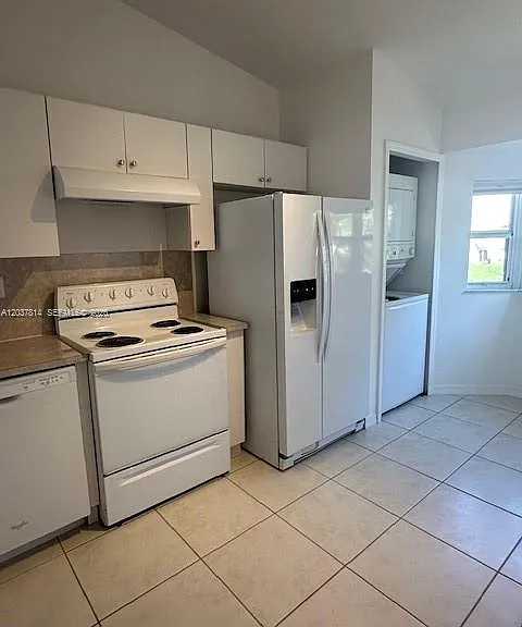 1271 SE 28th Ct #203 — Photo 3