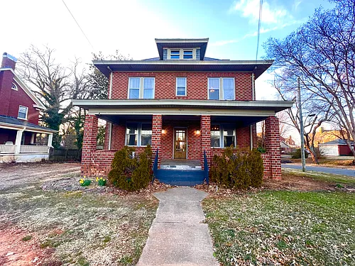 4211 Fort Ave Photo 1