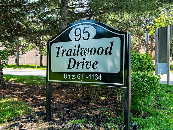 2nd image of 95 Trailwood Dr Unit 612