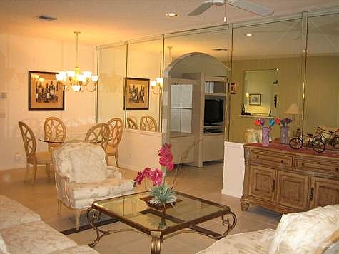 7863 Laina Ln 1 025