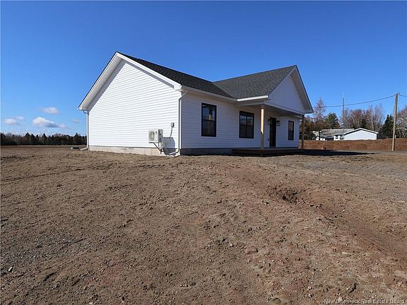 2nd image of 1825 Shediac River Rd S
