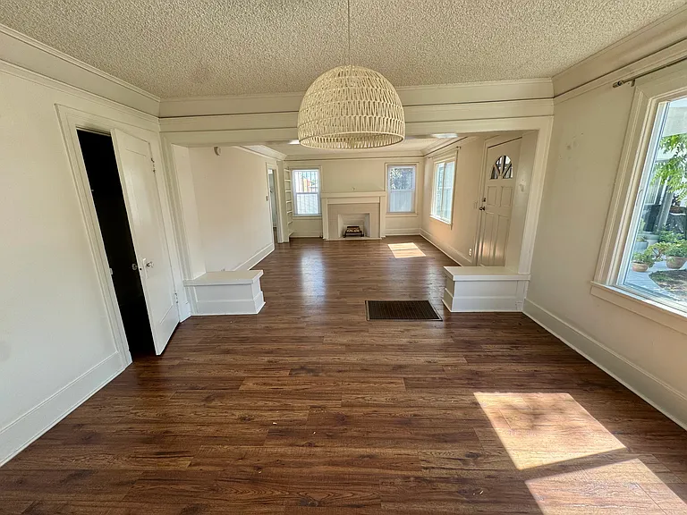 1162 N Madison Ave #1166 — Photo 4