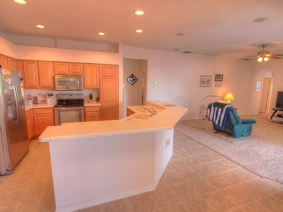 4th image of 15913 Muirfield Dr
