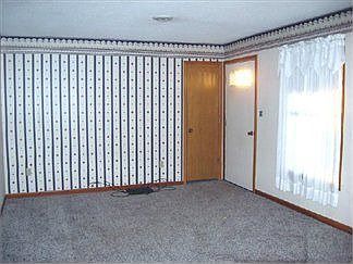 3rd image of 29966 Klondike Pl