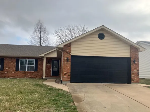 1324 Rachael Ln, Waterloo, IL 62298