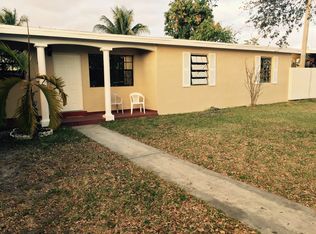 10711 SW 44th St, Miami, FL 33165