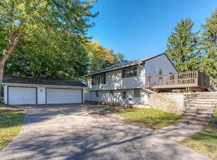 601 Sycamore St, Cambridge, IA 50046