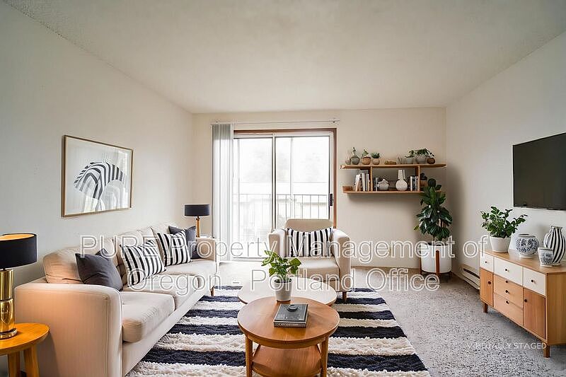 1st image of 14124-14212 NE Sandy Blvd #D-08