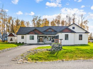 8414 E Amazing View Cir, Palmer, AK 99645