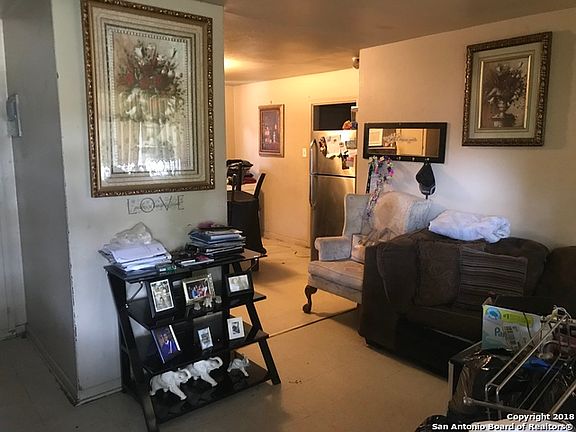 5th image of 5507 Clark Ave