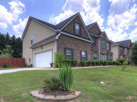 3rd image of 1345 Travers Creek Trl