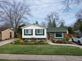 15777 Harrison, Romulus, MI 48174