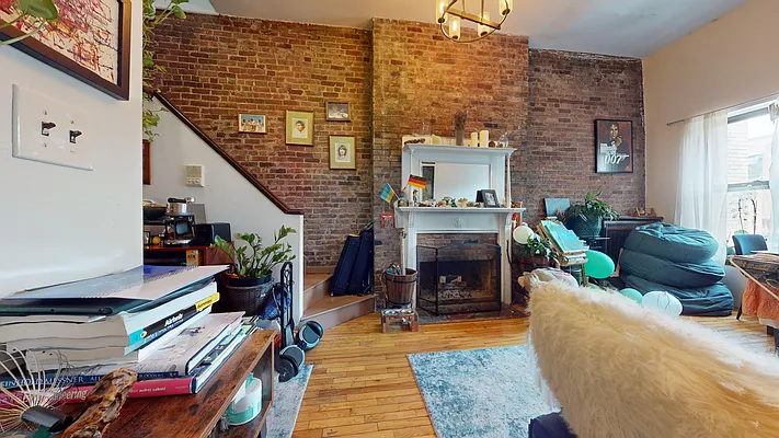 Rented by Bond New York | media 2