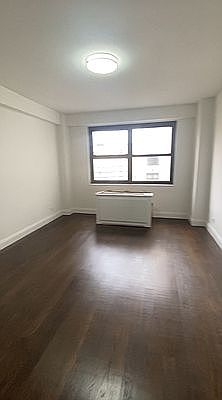 1st image of 1072 2nd Ave #10D