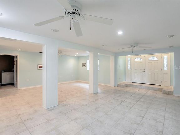 4th image of 14013 Lake Magdalene Blvd