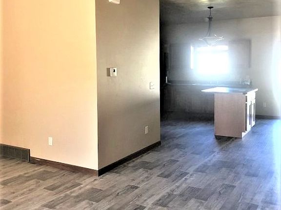 5th image of 3708 W 93rd St APT 3