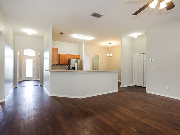 4th image of 2944 Jubilee Ln