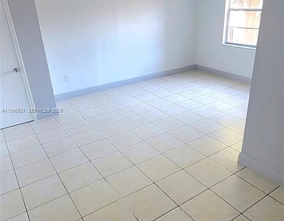 5th image of 1805 W 56th St APT 209