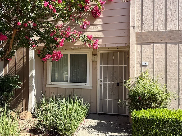 7032 Fair Oaks Blvd #4 — Photo 7