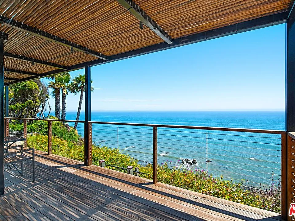 32614 Pacific Coast Hwy