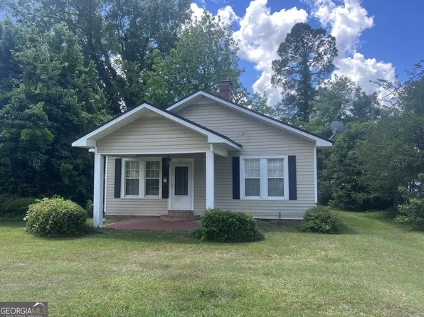 111 W McCarty St, Sandersville, GA 31082