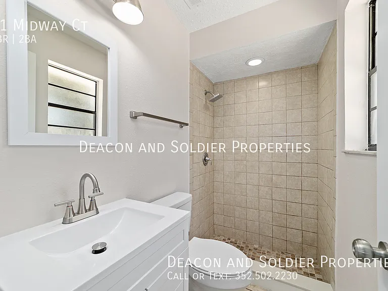 11 Midway Ct — Photo 19