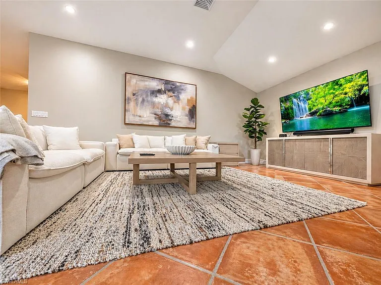 4083 Belair Ln — Photo 20