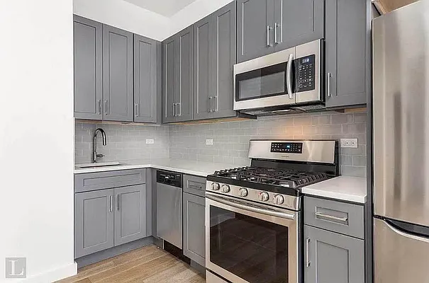 Rented by Living New York | media 11