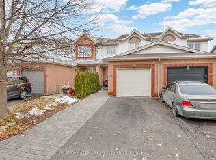 142 Inverkip Ave, Ottawa, ON K1T 4C3