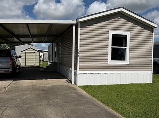 2899 Sugarloaf Dr TRAILER 105, Lake Charles, LA 70607