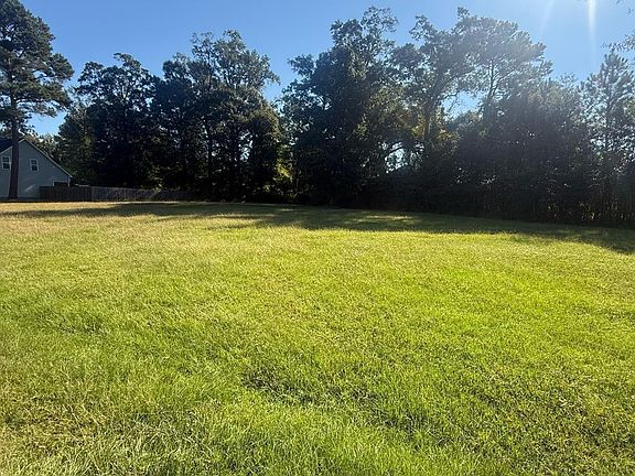 2nd image of 424 Huffmantown Road