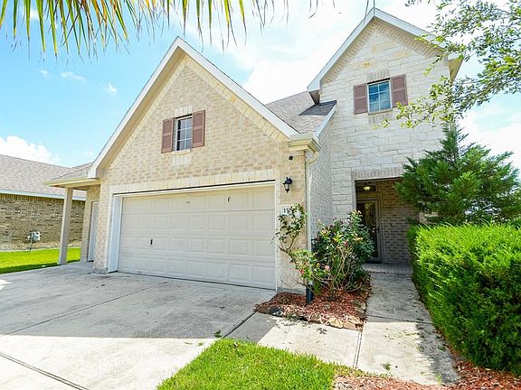 3rd image of 15002 Sun Glaze Dr