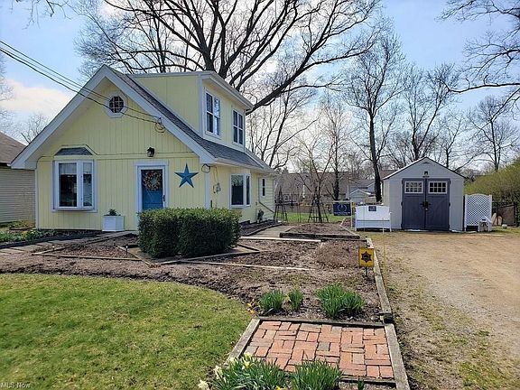 5th image of 52 Vincent Ave