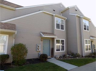 703 Briarwood Ct #703, Sewell, NJ 08080
