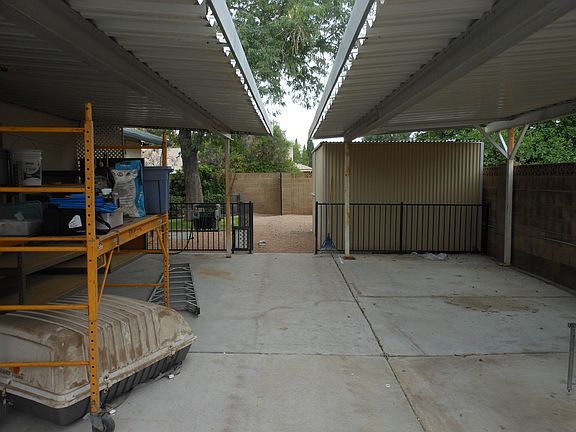 Side Service Area