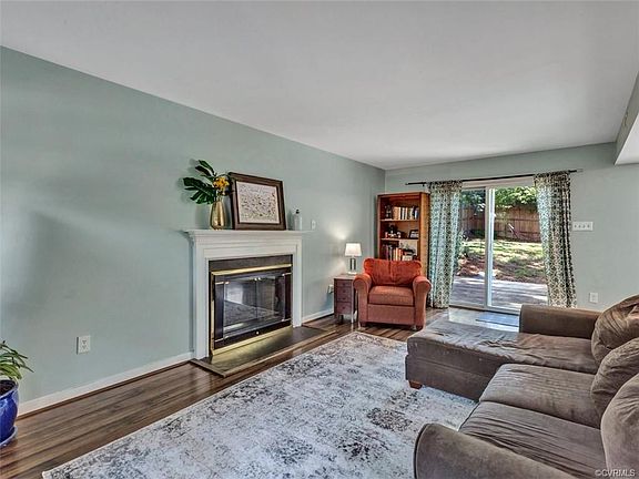 4th image of 1219 Dinwiddie Ave
