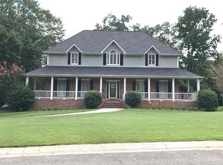 306 Roundabout Dr, Trussville, AL 35173