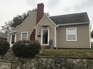 118 E Highland Ave, Saint Joseph, MO 64505