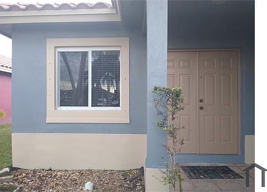 2nd image of 865 SW 6th St