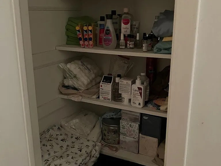 4852 Rosewell Dr — Photo 33