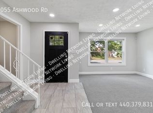 3055 Ashwood Rd, Cleveland, OH 44120