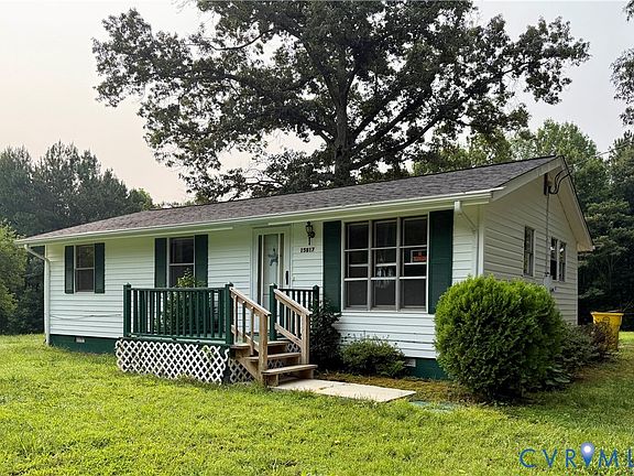 3rd image of 15817 Gatewood Rd