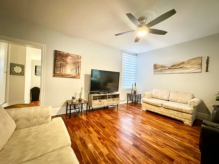 19 Desjardins Ave #1 — Photo 4